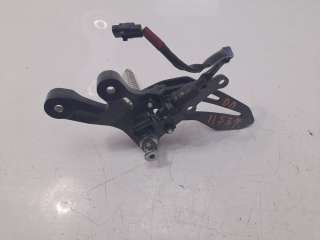 Recambio de estribo lateral para yamaha yzf-r 7 2023- yzf-r 7 referencia OEM IAM B7N274610000  