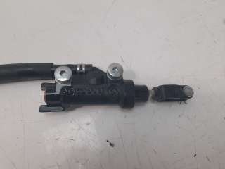 Recambio de bomba freno para yamaha yzf-r 7 2023- yzf-r 7 referencia OEM IAM 56P2583V00  