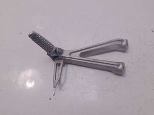Recambio de estribera izquierda para honda cbr 650r 2018- cbr 650r referencia OEM IAM 50760MKND50  
