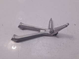 Recambio de estribera izquierda para honda cbr 650r 2018- cbr 650r referencia OEM IAM 50760MKND50  