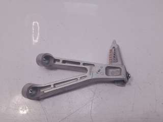 Recambio de estribera derecha para honda cbr 650r 2018- cbr 650r referencia OEM IAM 50750MKND50  