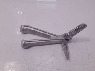 Recambio de estribera derecha para honda cbr 650r 2018- cbr 650r referencia OEM IAM 50750MKND50  