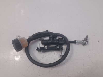 Recambio de bomba freno para keeway v-cruise 125 2023- referencia OEM IAM P0821NA0365030  