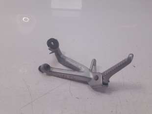 Recambio de estribo lateral para suzuki gsx-r 600/750/1100 (1989-2000) 1989- referencia OEM IAM 4370033E00000  