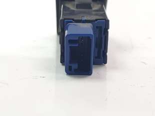 Recambio de warning para toyota rav4 2018- referencia OEM IAM 8433242030   2