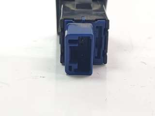 Recambio de warning para toyota rav4 2018- referencia OEM IAM 8433242030  
