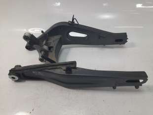 Recambio de puente trasero para yamaha yzf-r 7 2023- yzf-r 7 referencia OEM IAM BEB2211000P0  