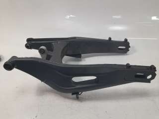 Recambio de puente trasero para yamaha yzf-r 7 2023- yzf-r 7 referencia OEM IAM BEB2211000P0  