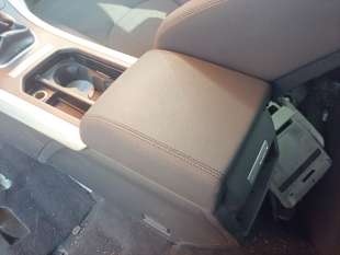 Recambio de apoyabrazos central para land rover evoque 2011-2018 pure referencia OEM IAM LR054859  