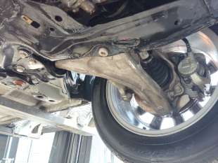 Recambio de brazo suspension inferior delantero izquierdo para land rover evoque 2011-2018 pure referencia OEM IAM LR078657  