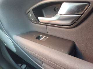 Recambio de mando elevalunas delantero derecho para land rover evoque 2011-2018 pure referencia OEM IAM BJ3214717AB  