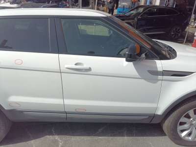 Recambio de puerta delantera derecha para land rover evoque 2011-2018 pure referencia OEM IAM LR028552  
