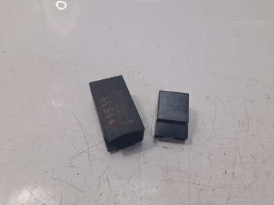 Recambio de modulo electronico para yamaha yzf-r 7 2023- yzf-r 7 referencia OEM IAM 5VK8195051  