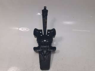 Recambio de portamatriculas para yamaha yzf-r 7 2023- yzf-r 7 referencia OEM IAM BEB2162900  