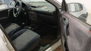 opel corsa b (s93) 1993-2002 del año 1999