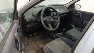 opel corsa b (s93) 1993-2002 del año 1999