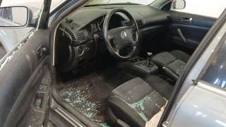 volkswagen passat b5.5 (3b3) 2000-2005 del año 2002