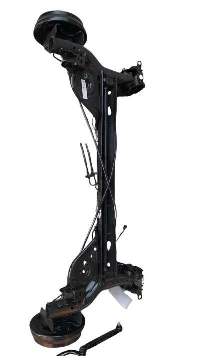 Recambio de puente trasero para nissan juke (f15) 2010-2019 ultimate edition referencia OEM IAM E5501BV8MA  