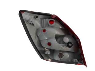 Recambio de piloto trasero derecho para skoda fabia combi (5j5) 2007-2014 referencia OEM IAM 2202559 103F19581770 SK3244153 2