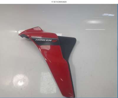 Recambio de carenado delantero izquierdo para yamaha tracer 900 2018- referencia OEM IAM B5U2835U00P0  