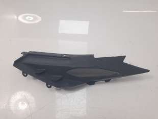 Recambio de moldura para yamaha mt-09 (7.2013) 2013-2020 referencia OEM IAM BS22174100  