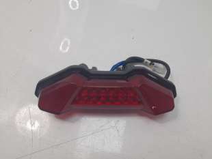 Recambio de piloto trasero central para yamaha tracer 900 2018- referencia OEM IAM B5U8470000  