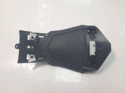 Recambio de tapa exterior combustible para honda pcx 125 2020- referencia OEM IAM 64410K1ZJ10  