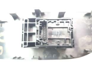 Recambio de mando elevalunas delantero derecho para toyota rav4 2018- referencia OEM IAM 8481012110   2