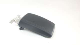 Recambio de apoyabrazos central para ssangyong tivoli 2015- urban 4x2 referencia OEM IAM 7792035000LBH  