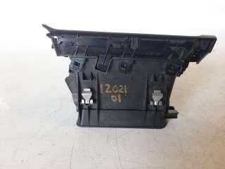 Recambio de aireador derecho para peugeot 308 sw 2014- gt line referencia OEM IAM 96778766ZD  