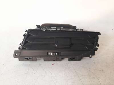 Recambio de aireador derecho para volkswagen polo 2017- edition referencia OEM IAM 2G1819704DRHV  