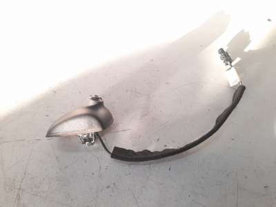 Recambio de antena para ssangyong tivoli 2015- urban 4x2 referencia OEM IAM 8940038210  