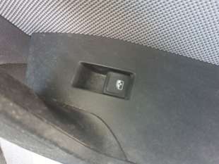 Recambio de mando elevalunas delantero derecho para seat leon sportstourer (kl8, kld) 2020- 2.0 tdi referencia OEM IAM 5G0959855