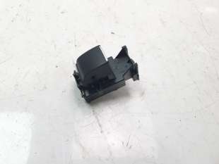 Recambio de mando elevalunas trasero izquierdo para toyota rav4 2018- referencia OEM IAM 8481012100  