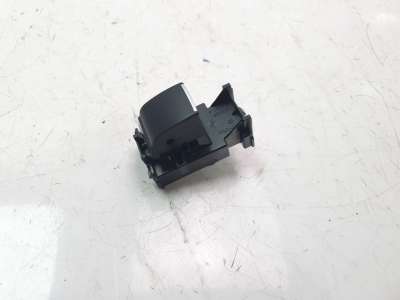 Recambio de mando elevalunas trasero izquierdo para toyota rav4 2018- referencia OEM IAM 8481012100  