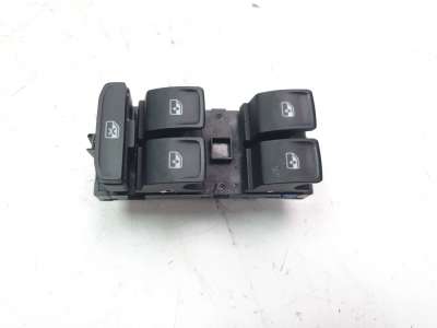 Recambio de mando elevalunas delantero izquierdo para seat arona (kj7, kjp) 2017- 1.6 tdi referencia OEM IAM 5G0959857F  