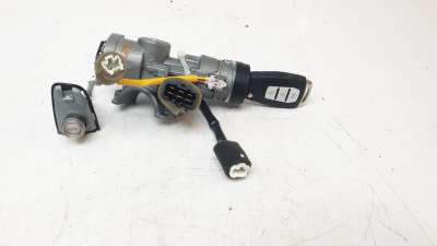 Recambio de conmutador de arranque para ssangyong tivoli 2015- urban 4x2 referencia OEM IAM 8692035000  