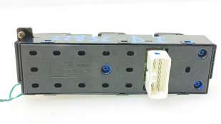 Recambio de mando elevalunas delantero izquierdo para hyundai santa fé ii (cm) 2005-2015 2.2 crdi gls 4x4 referencia OEM IAM 935 2