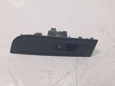 Recambio de mando elevalunas trasero izquierdo para skoda kamiq (nw4) 2019- 1.5 tsi referencia OEM IAM 5G0959855K  