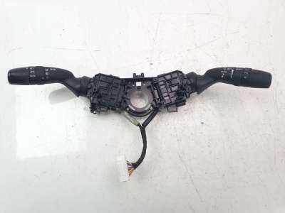Recambio de mando multifuncion para toyota rav4 2018- referencia OEM IAM 8414033250  