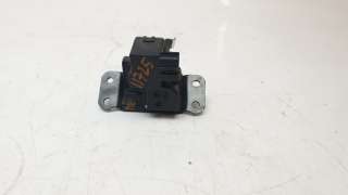 Recambio de cerradura maletero / porton para ssangyong tivoli 2015- urban 4x2 referencia OEM IAM 7141035001  