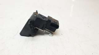 Recambio de cerradura maletero / porton para ssangyong tivoli 2015- urban 4x2 referencia OEM IAM 7141035001  