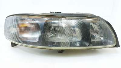 Recambio de faro derecho para volvo s60 i (384) 2000-2010 d5 referencia OEM IAM 8693588 8693588 