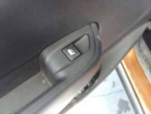Recambio de mando elevalunas trasero izquierdo para opel crossland x / crossland (p17, p2qo) 2017- 1.2 (75) referencia OEM IAM 9