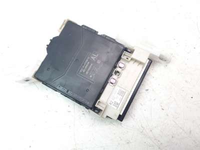 Recambio de caja reles / fusibles para toyota corolla (e21) 2019- hybrid style referencia OEM IAM 8273012Z20A  