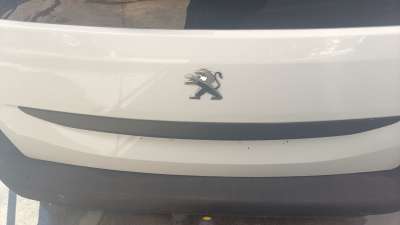 Recambio de cerradura maletero / porton para peugeot rifter 2018- 1.5 bluehdi 100 referencia OEM IAM 9816195380  