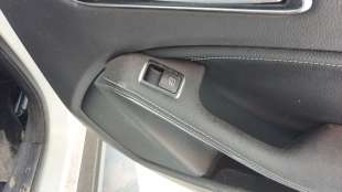 Recambio de mando elevalunas trasero derecho para mercedes-benz clase gla (x156) 2013- gla 180 (156.942) referencia OEM IAM A204