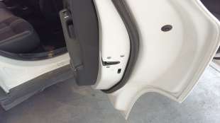 Recambio de cerradura puerta trasera derecha para mercedes-benz clase gla (x156) 2013- gla 180 (156.942) referencia OEM IAM 2047