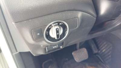 Recambio de mando luces para mercedes-benz clase gla (x156) 2013- gla 180 (156.942) referencia OEM IAM 2469050250  