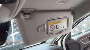 Recambio de parasol derecho para mercedes-benz clase gla (x156) 2013- gla 180 (156.942) referencia OEM IAM 1768101400  
